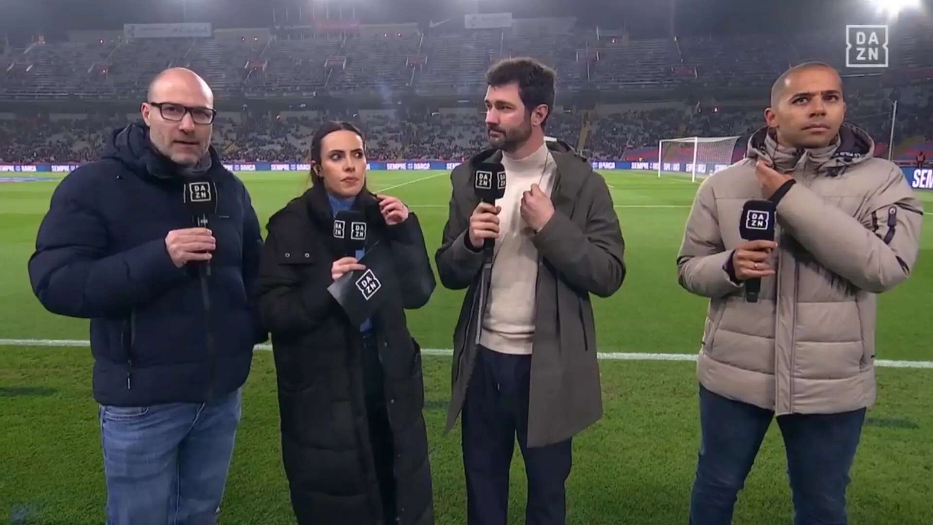 Así fue el momento en directo en el que se conoció la muerte del doctor Carles Miñarro en el campo del Barça: 