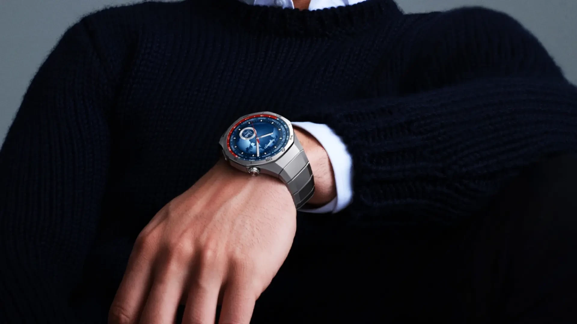 Este 'smartwatch' elegante no renuncia a las métricas: ahora está muy bien de precio