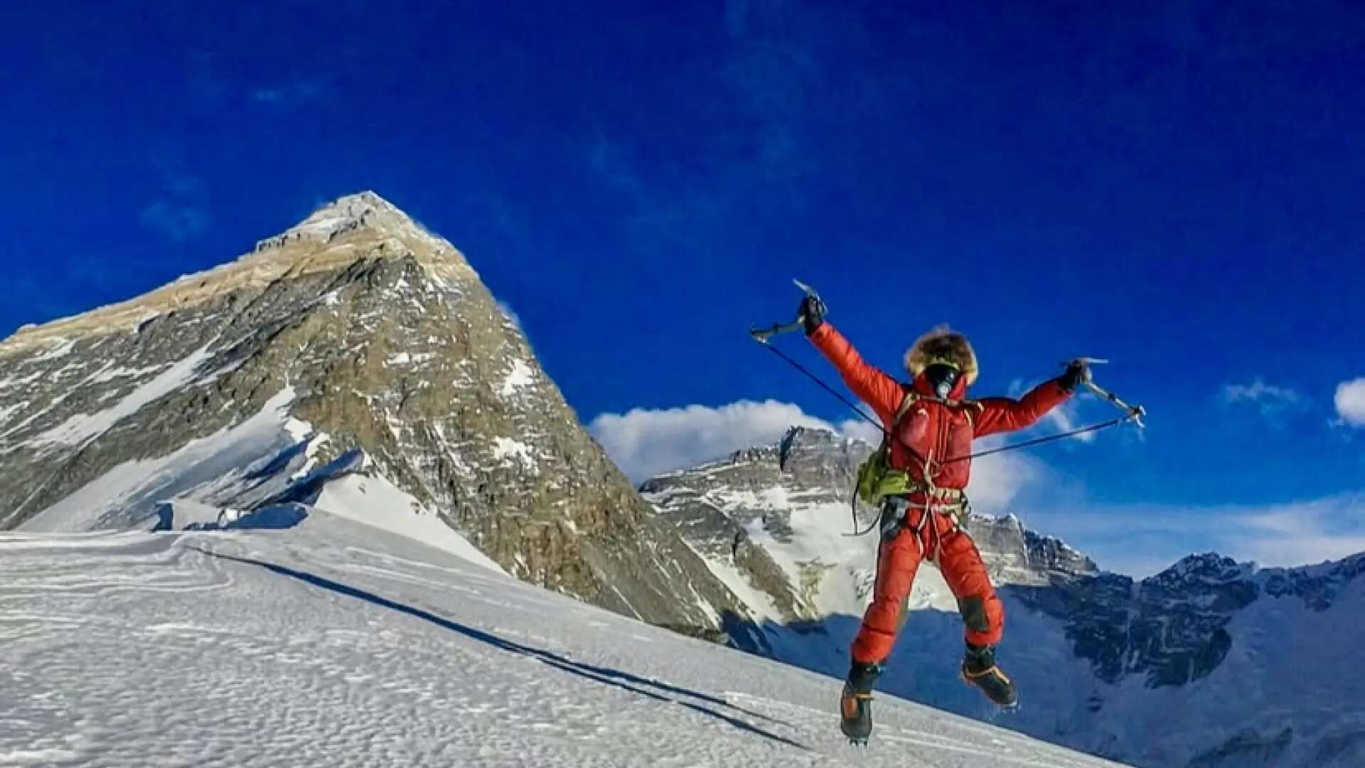 El terremoto entre el Tíbet y Nepal sorprende al alpinista Kobusch en pleno ascenso: iba en solitario, sin sherpas ni oxígeno extra