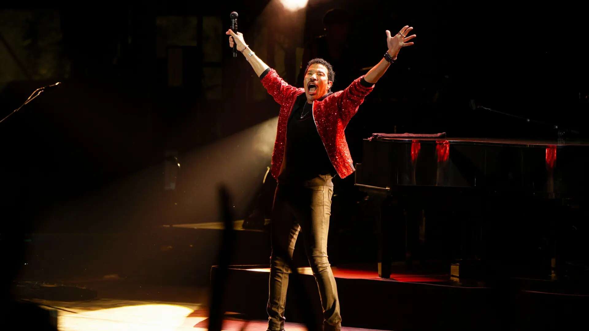 Lionel Richie anuncia para verano de 2025 una gira por cinco ciudades españolas