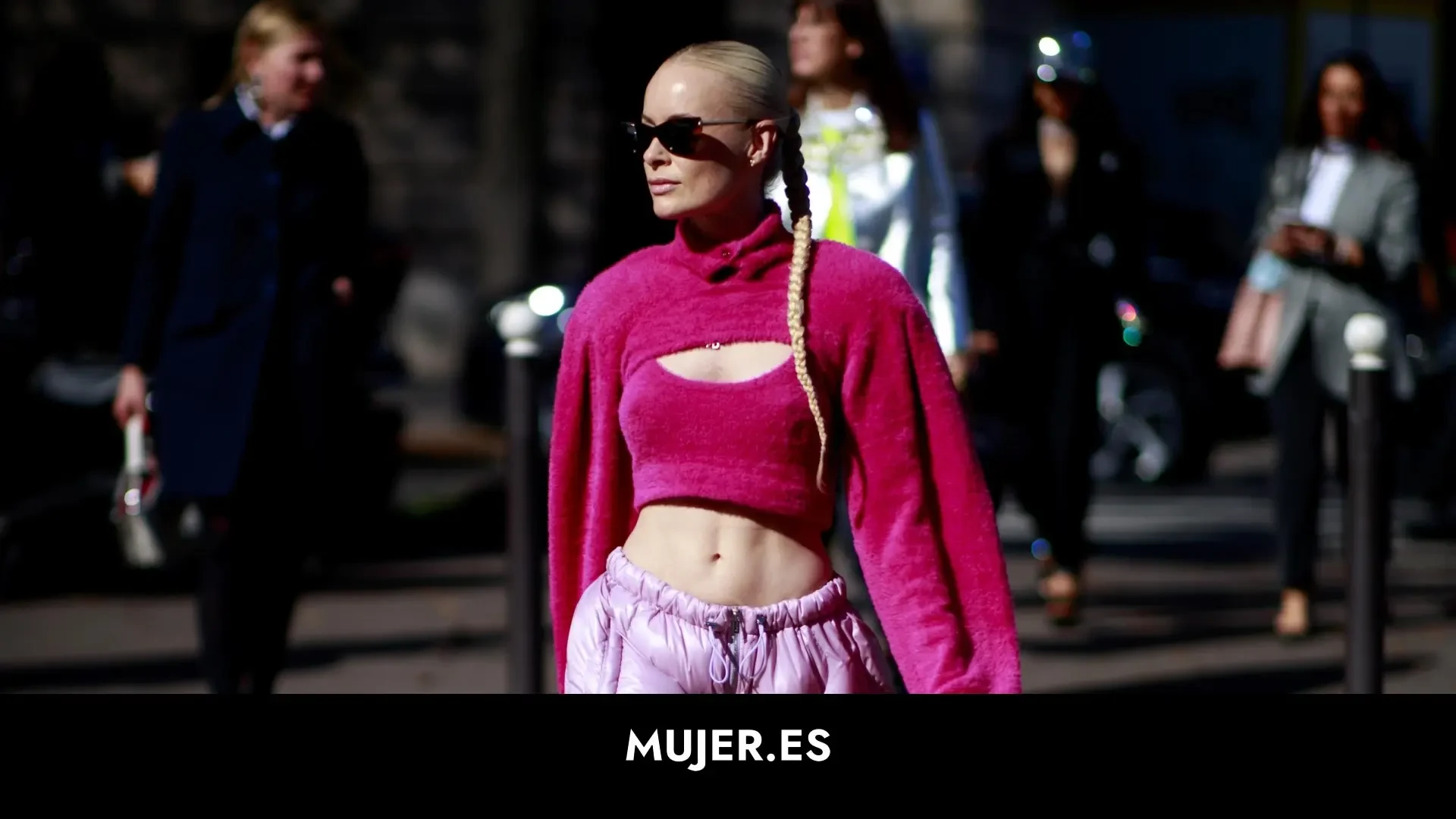 La prenda que eleva tus 'looks' es un bolero y Sfera tiene el modelo bordado más bonito