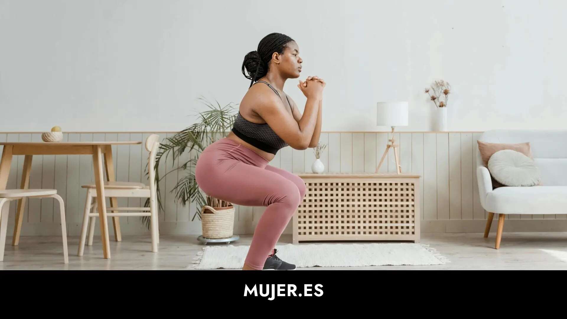 Qué es la sentadilla africana: el ejercicio viral para fortalecer el cuerpo en 5 minutos