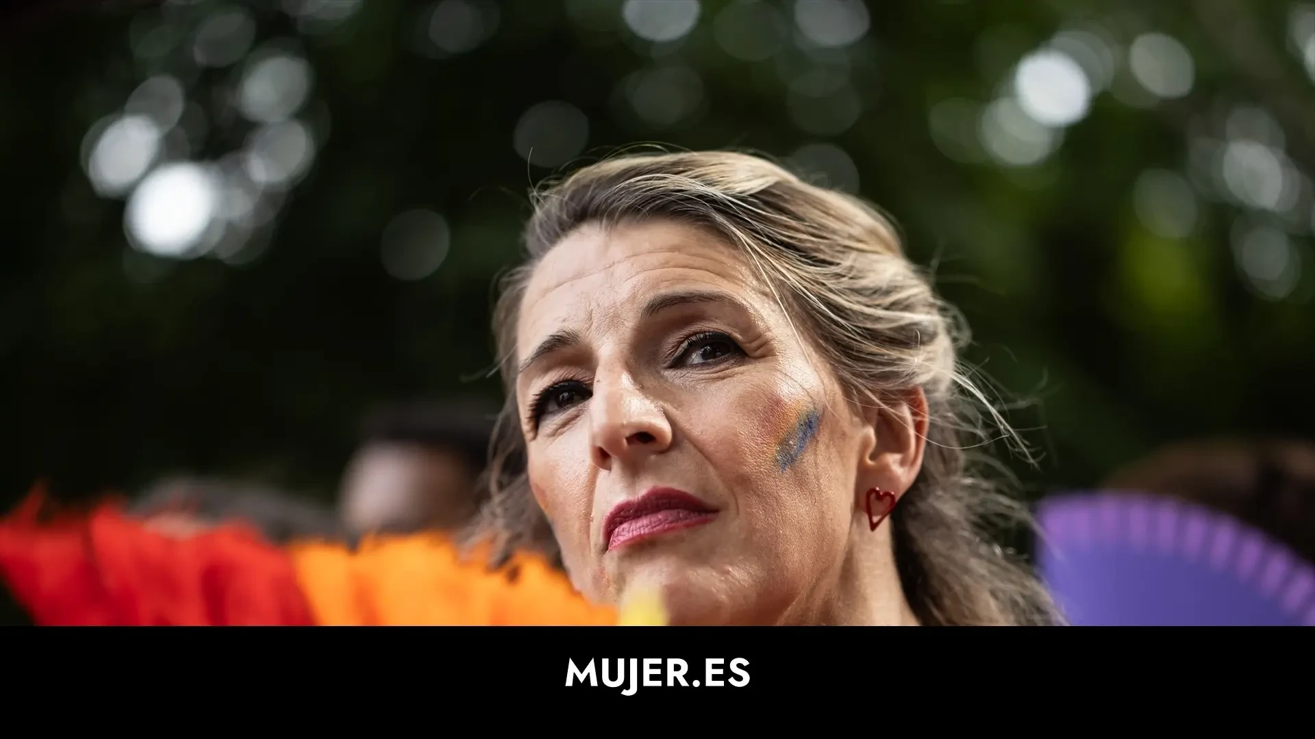 Con bermudas e inspirado en San Fermín: el 'look' más desenfadado de Yolanda Díaz para el Orgullo 2025