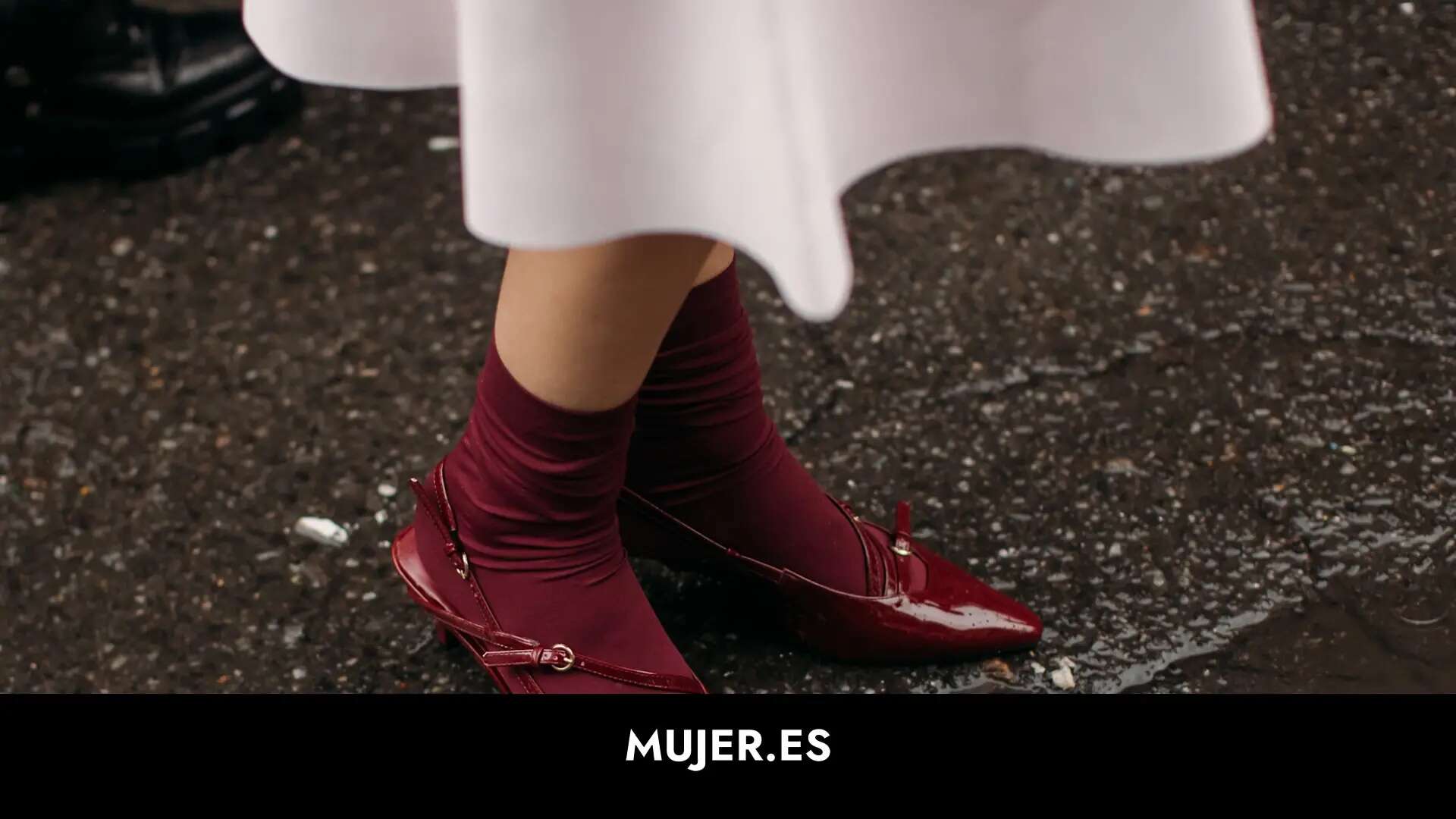 Adiós zapatos planos: las bailarinas con tacón de Zara son la gran tendencia de la primavera