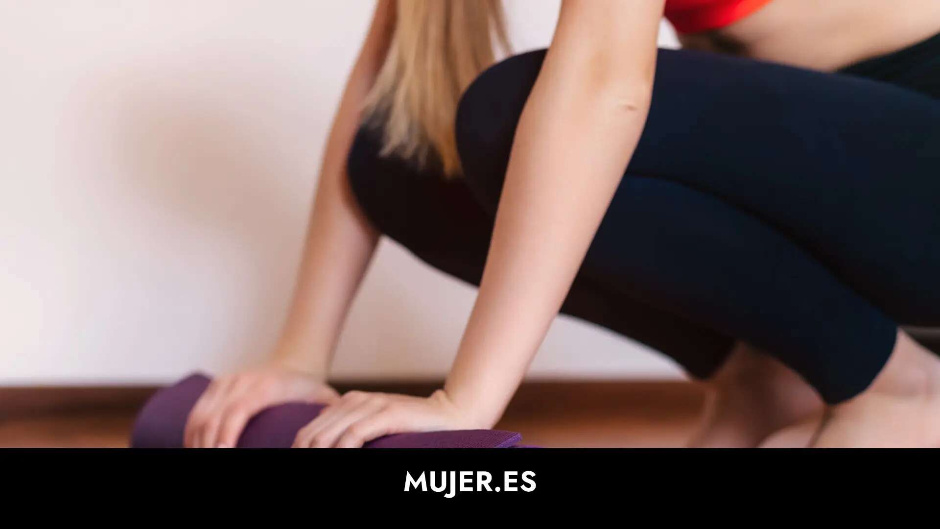 Qué es el 'Roll-up': el ejercicio sencillo de Pilates para marcarlos abdominales