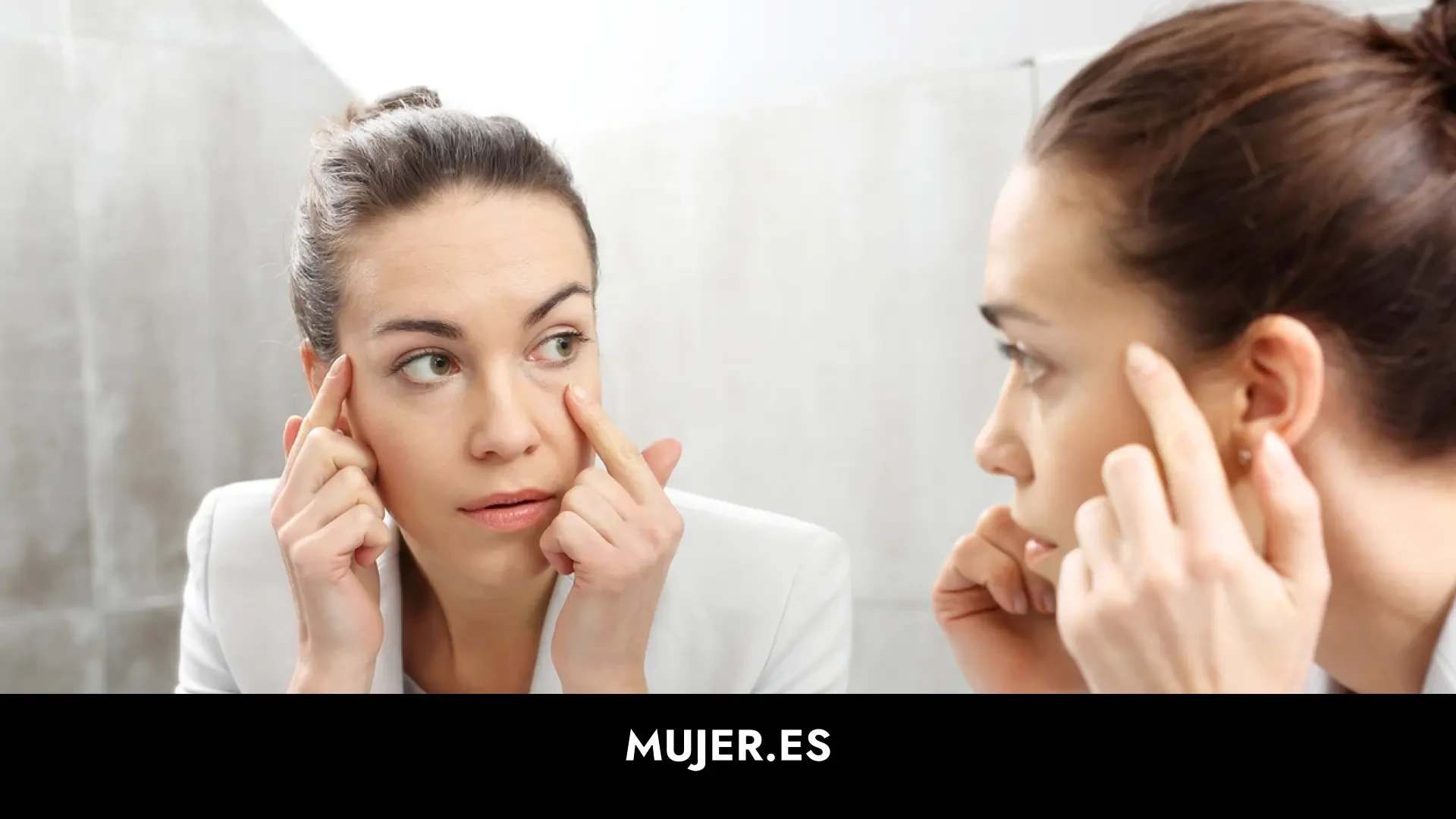 Una dermatóloga explica por qué estas pequeñas manchas negras en tu nariz podrían no ser puntos negros
