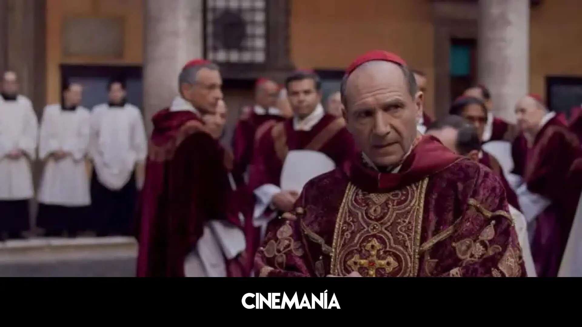 'Cónclave': un thriller provocador donde líderes de la Iglesia conspiran por los pasillos del Vaticano