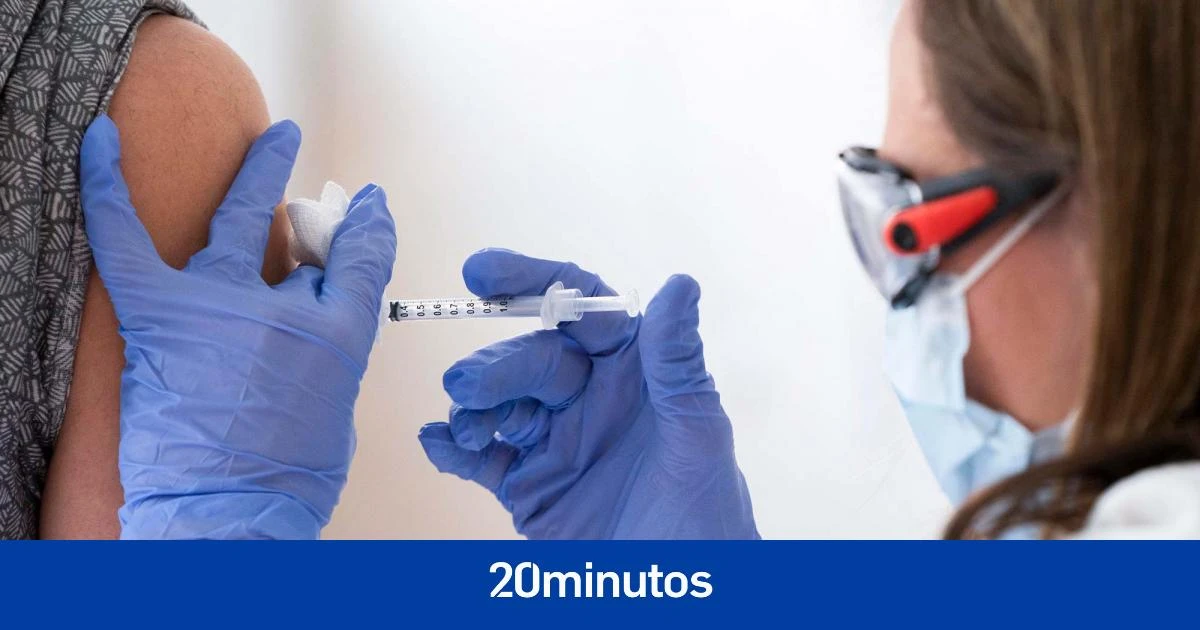 Los anticuerpos de Pfizer disminuyen más rápido que los Moderna, según estudio