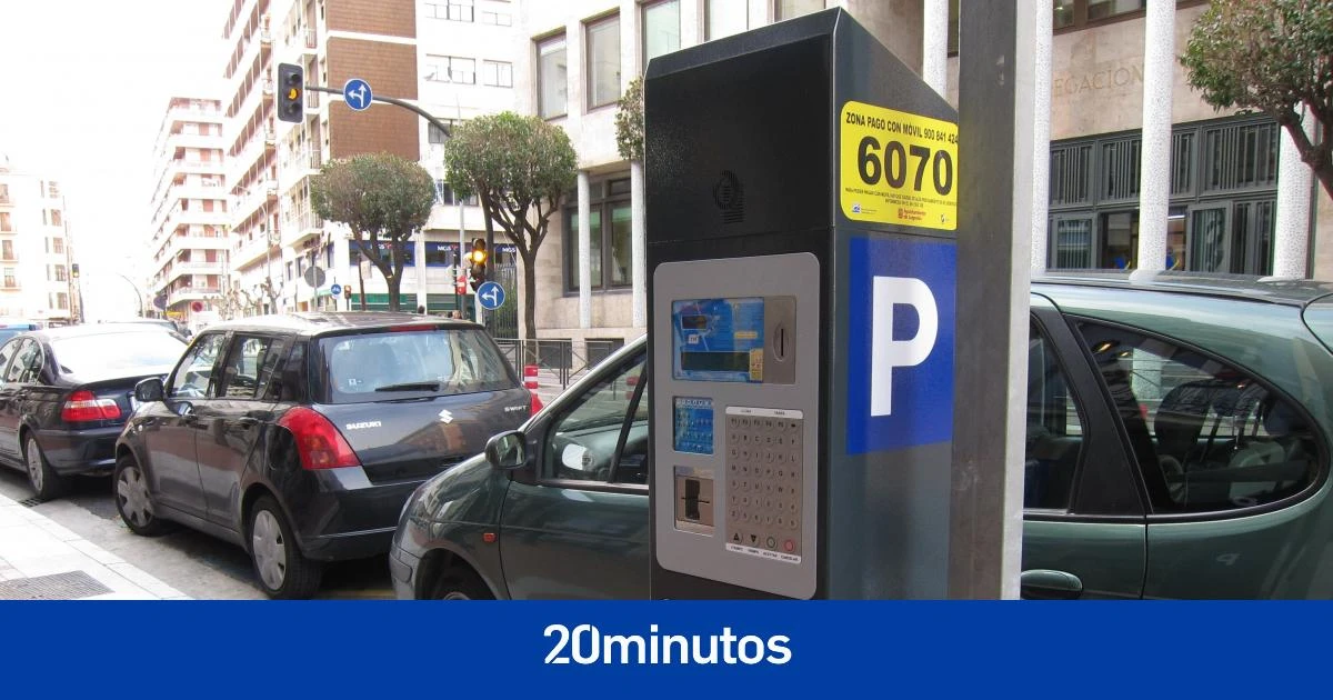 La mejor manera de aparcar en paralelo en una calle llena, según la ciencia