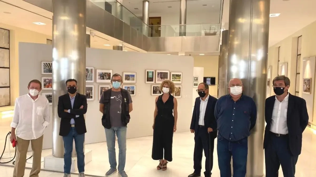 Una exposición revive las 'Imágenes imborrables' del confinamiento para la sociedad valenciana
