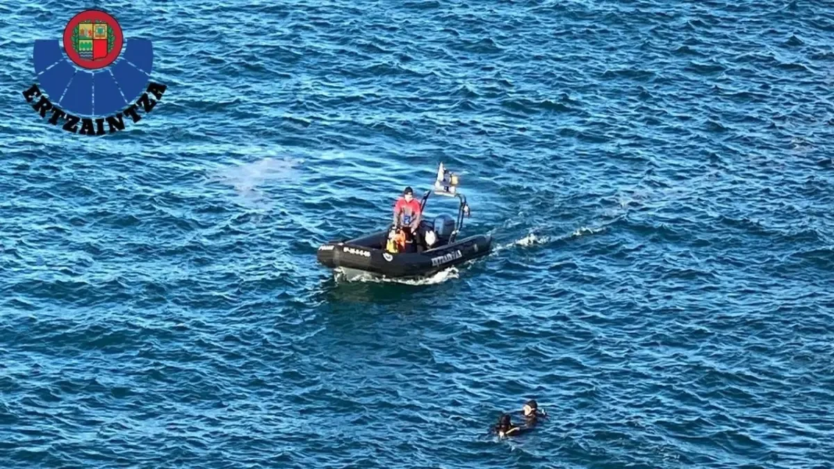Localizado el cuerpo sin vida del pescador desaparecido tras caer al mar en Guipúzcoa