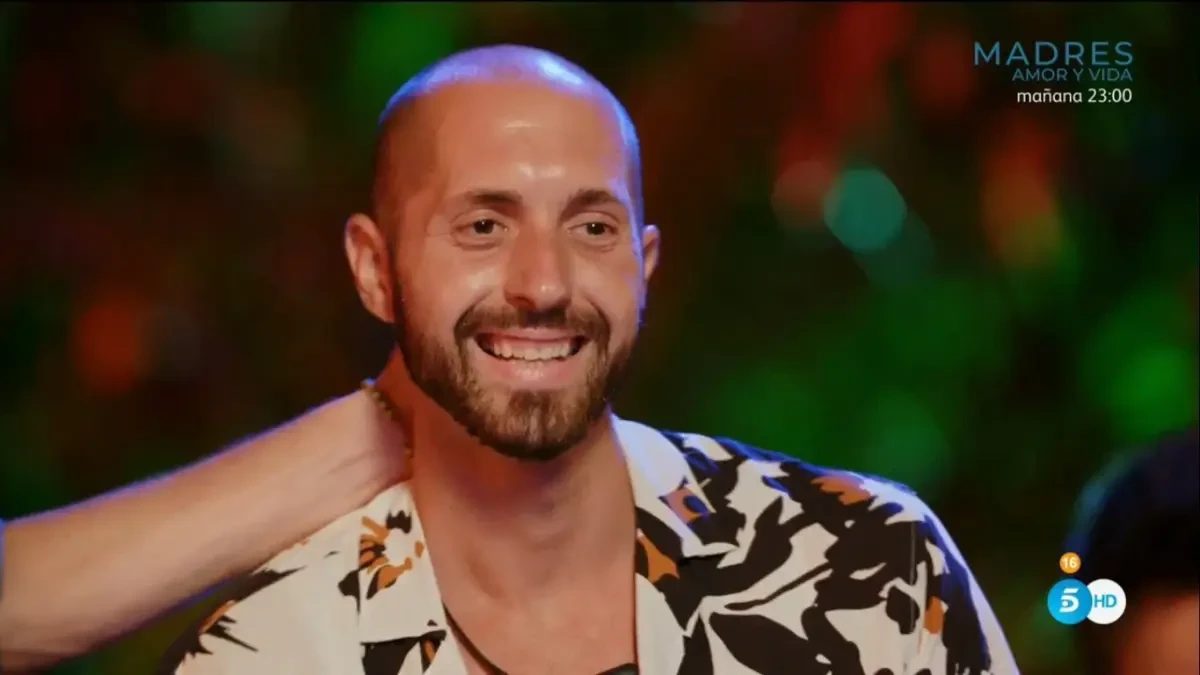 Pablo se toma con humor la infidelidad de Mayka en 'La isla de las tentaciones' y las redes se vuelcan con él