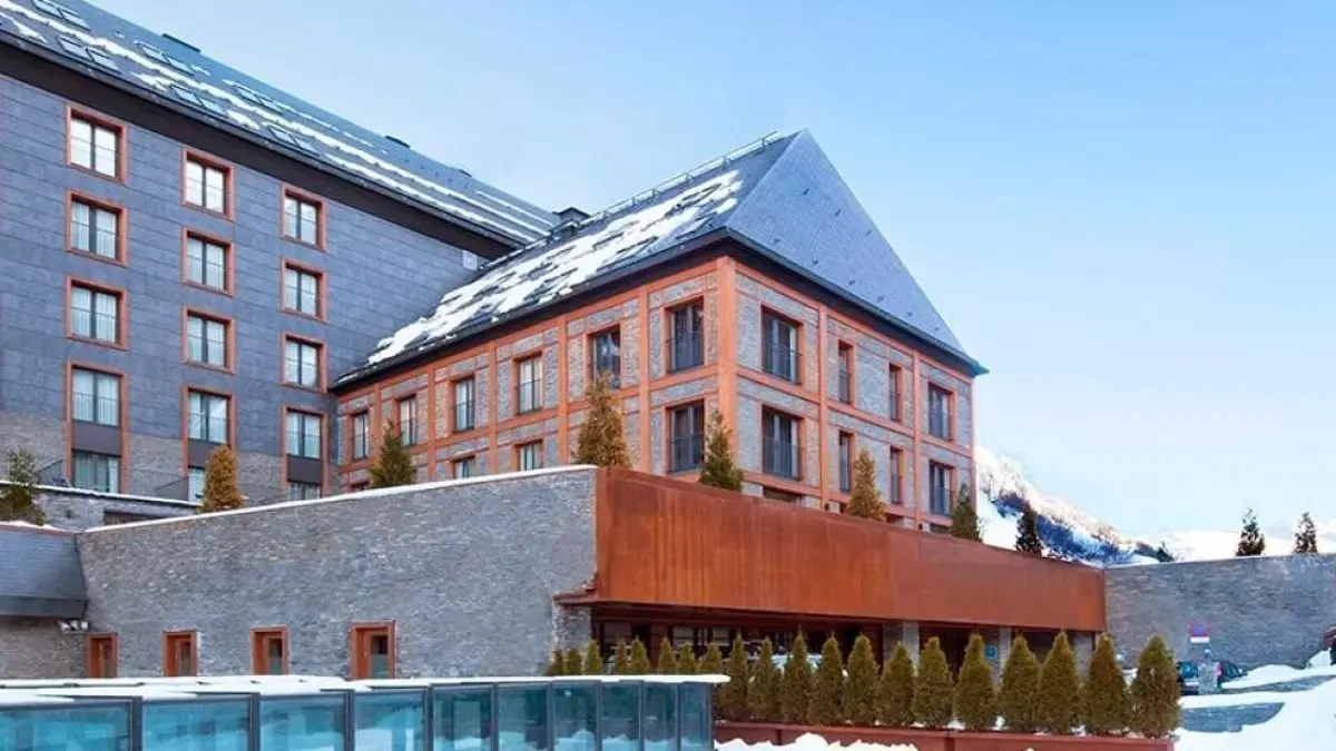 Así es el nuevo hotel de Messi en la estación de esquí de Baqueira Beret que abrirá en diciembre
