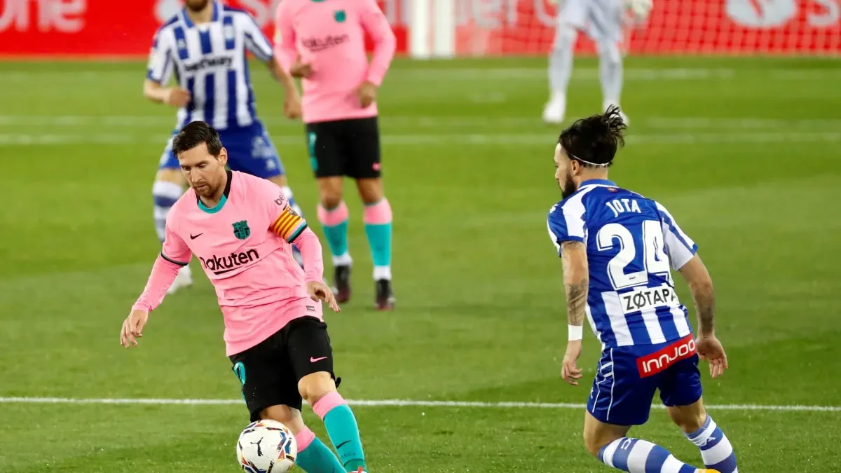 El Alavés contiene al Barça y los culés entran en pánico: van cuatro partidos de Liga sin ganar