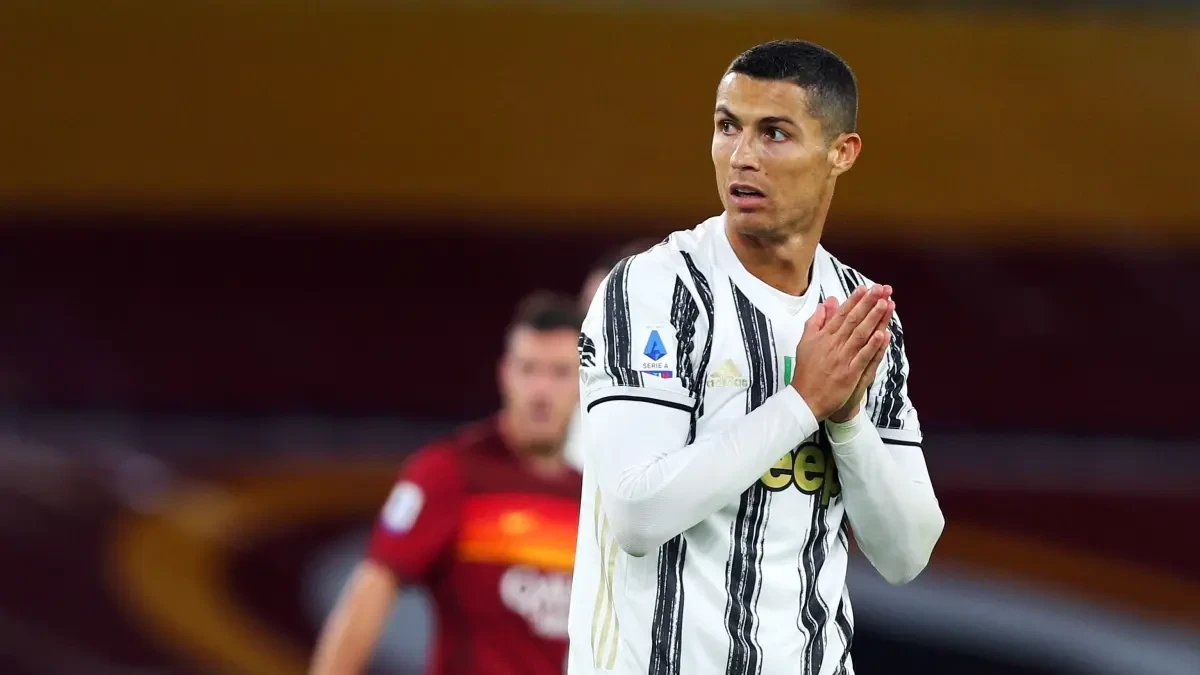 Cristiano Ronaldo cobra más que las plantillas completas de cuatro equipos de la Serie A