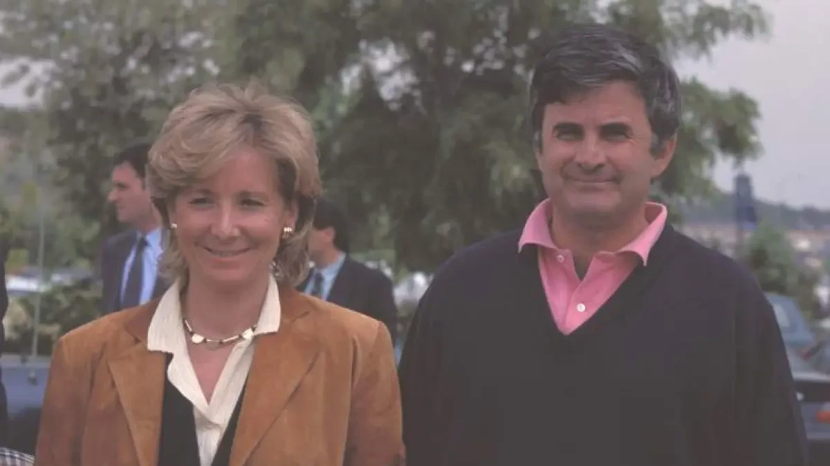 Esperanza Aguirre cree que el ictus que ha sufrido su marido podría ser consecuencia de la Covid-19