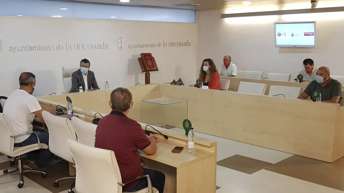 La Rinconada apoya a la plantilla de Alestis ante los 265 despidos que afronta la planta sevillana