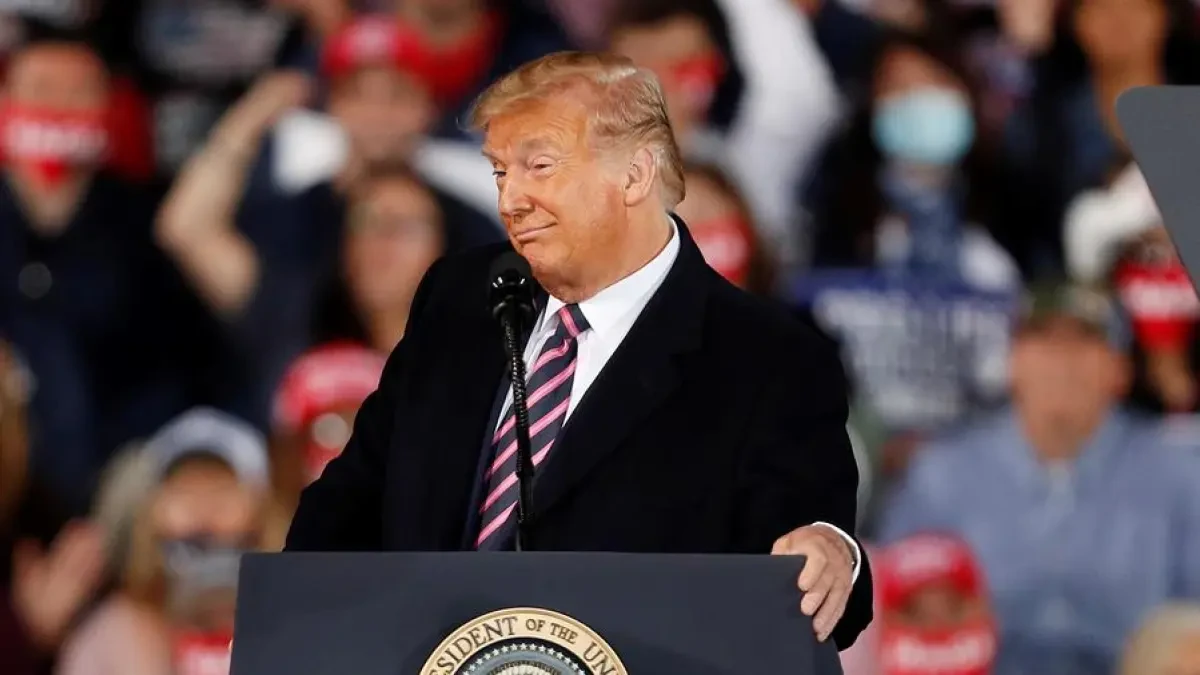 Trump dice que si no fuera por él EE UU tendría 