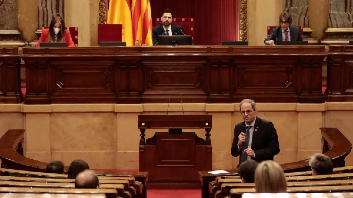 Los letrados de Presidencia otorgan a Roger Torrent la capacidad de activar el proceso electoral si inhabilitan a Torra