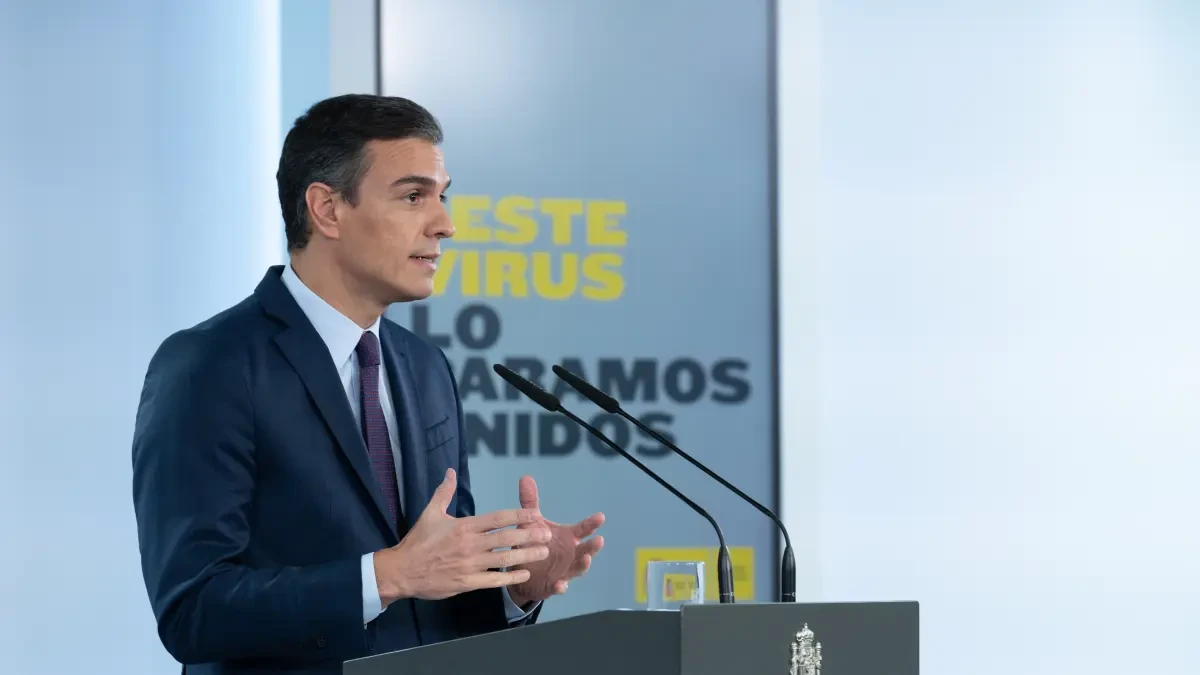El Gobierno decreta un nuevo estado de alarma que quiere prolongar hasta el 9 de mayo y pide al PP que lo apoye