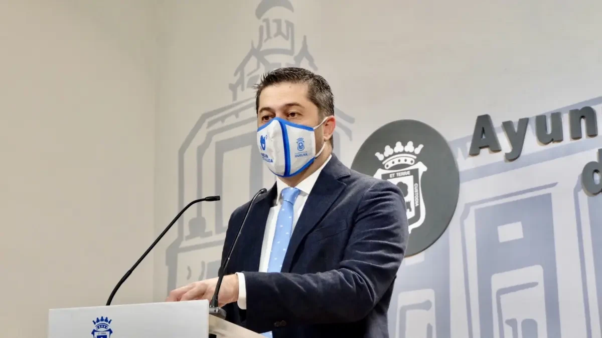 El equipo de gobierno lleva al Pleno las ayudas covid al sector del taxi y la prórroga de tasas de veladores