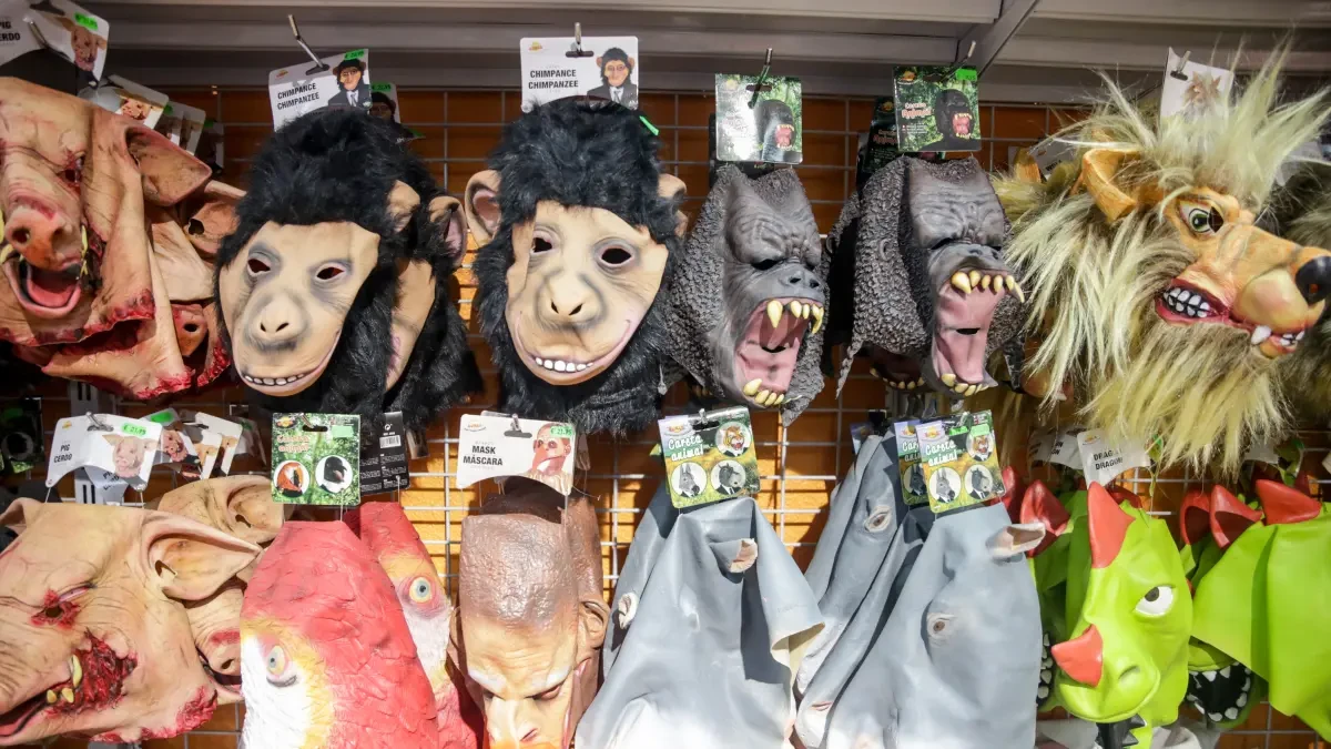 Avacu aconseja máscaras de disfraz con ventilación porque su uso no exime de llevar mascarillas