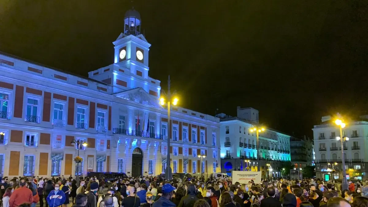 PSOE Madrid anuncia que se suma a una manifestación contra Ayuso pese a que Sánchez se estaba reuniendo con ella