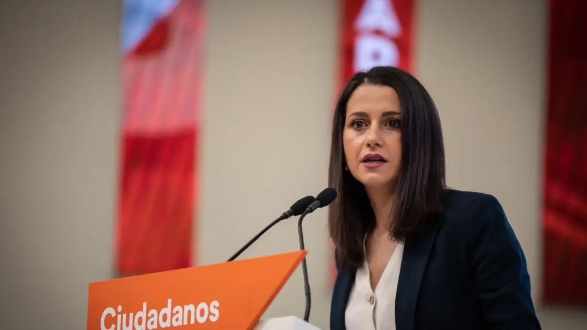 Arrimadas pide no perder el tiempo en 