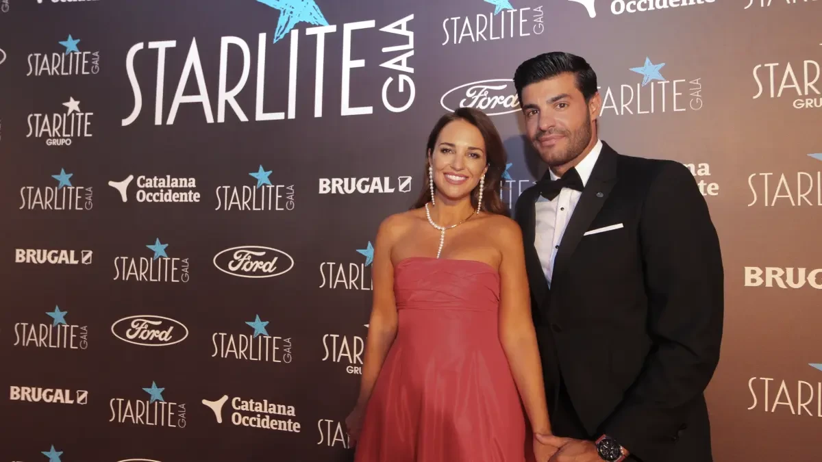 Paula Echevarría y Miguel Torres revelan el sexo y el nombre de su bebé