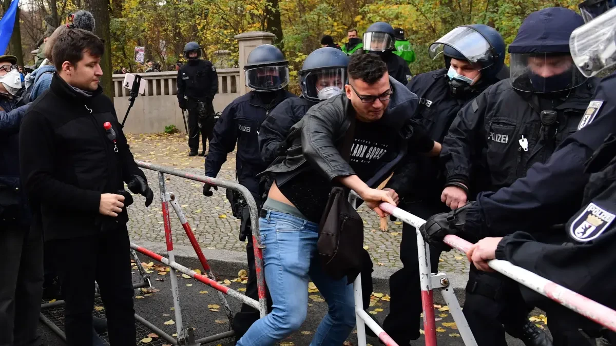 Protestas en Berlín contra las restricciones por la pandemia