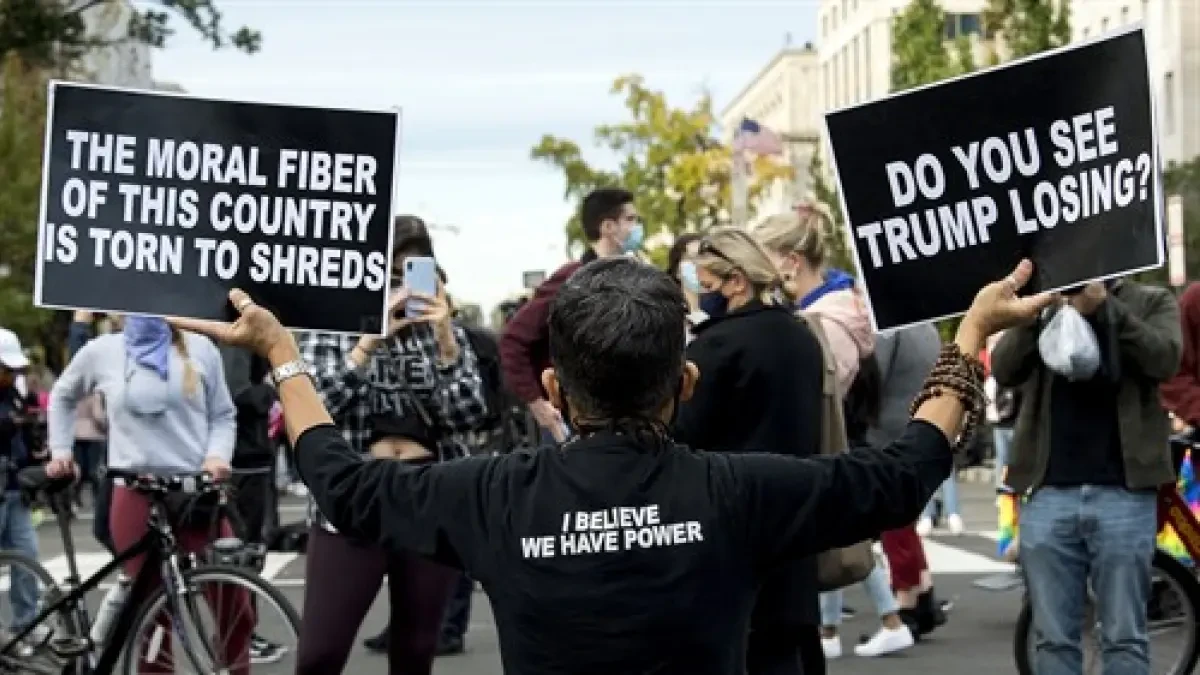 Las protestas se extienden por varias ciudades de Estados Unidos en plena incertidumbre electoral