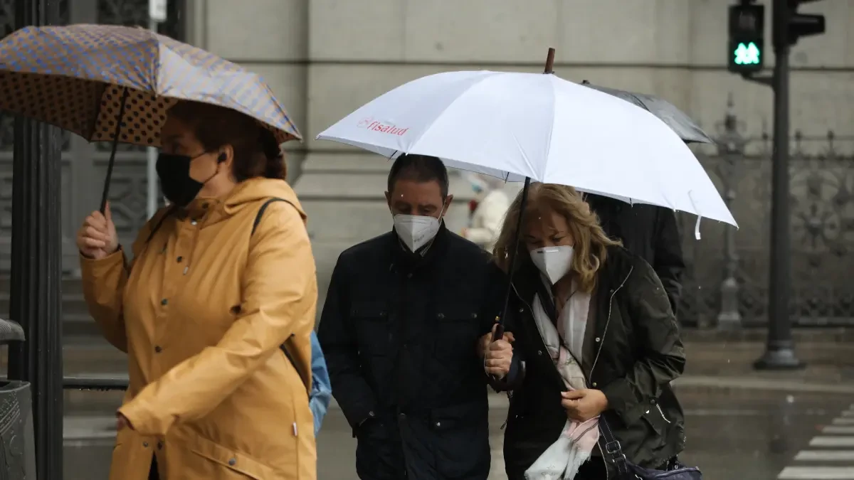 La semana arranca más fría de lo normal: caen las temperaturas casi 10 grados y se esperan lluvias
