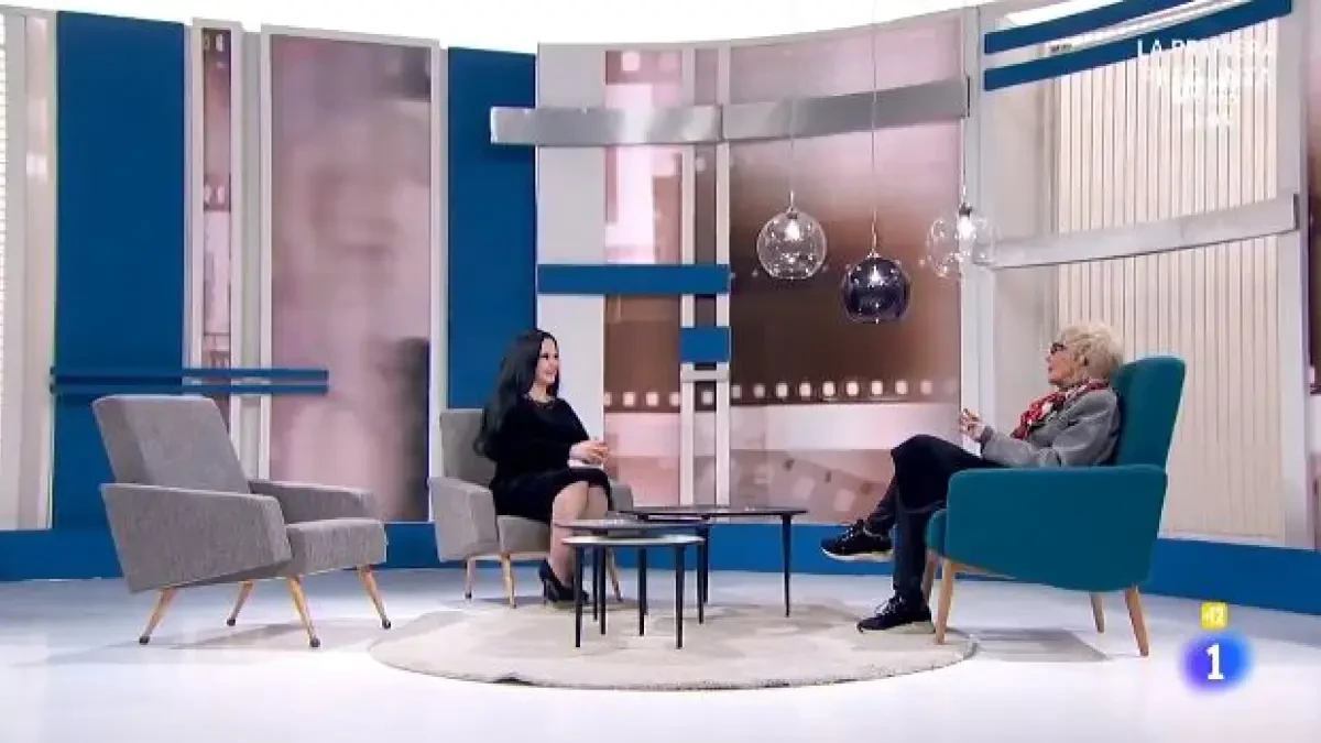 'Cine de barrio' mejora sus audiencias con la llegada de Alaska como presentadora