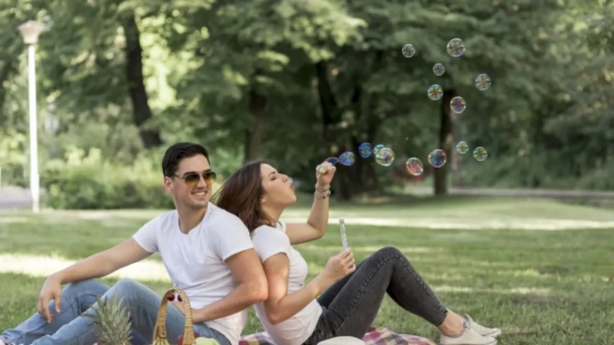 Consejos para disfrutar de un buen picnic: no te olvides estos utensilios en casa