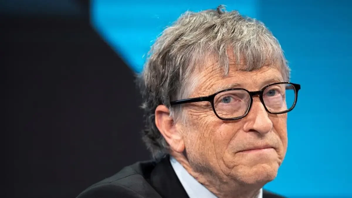 Bill Gates pronostica un mundo tras la pandemia con un 30% menos de horas de oficina y la mitad de viajes de negocios
