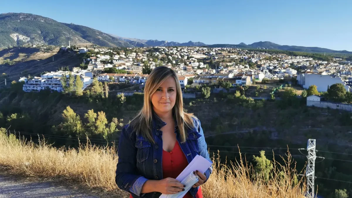PP afea al alcalde de Monachil pagar un cambio de iluminación en Sierra Nevada al 