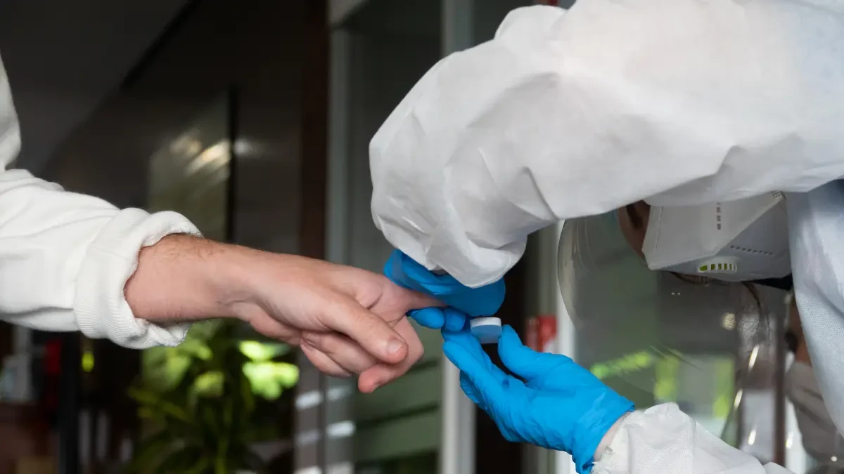 Investigadores detectan personas con anticuerpos contra la Covid-19 que no han sido infectadas por el virus