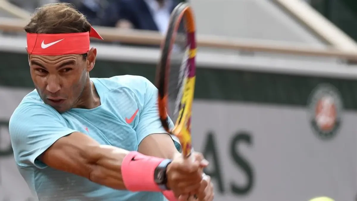 Nadal debuta con victoria sin problemas en Roland Garros