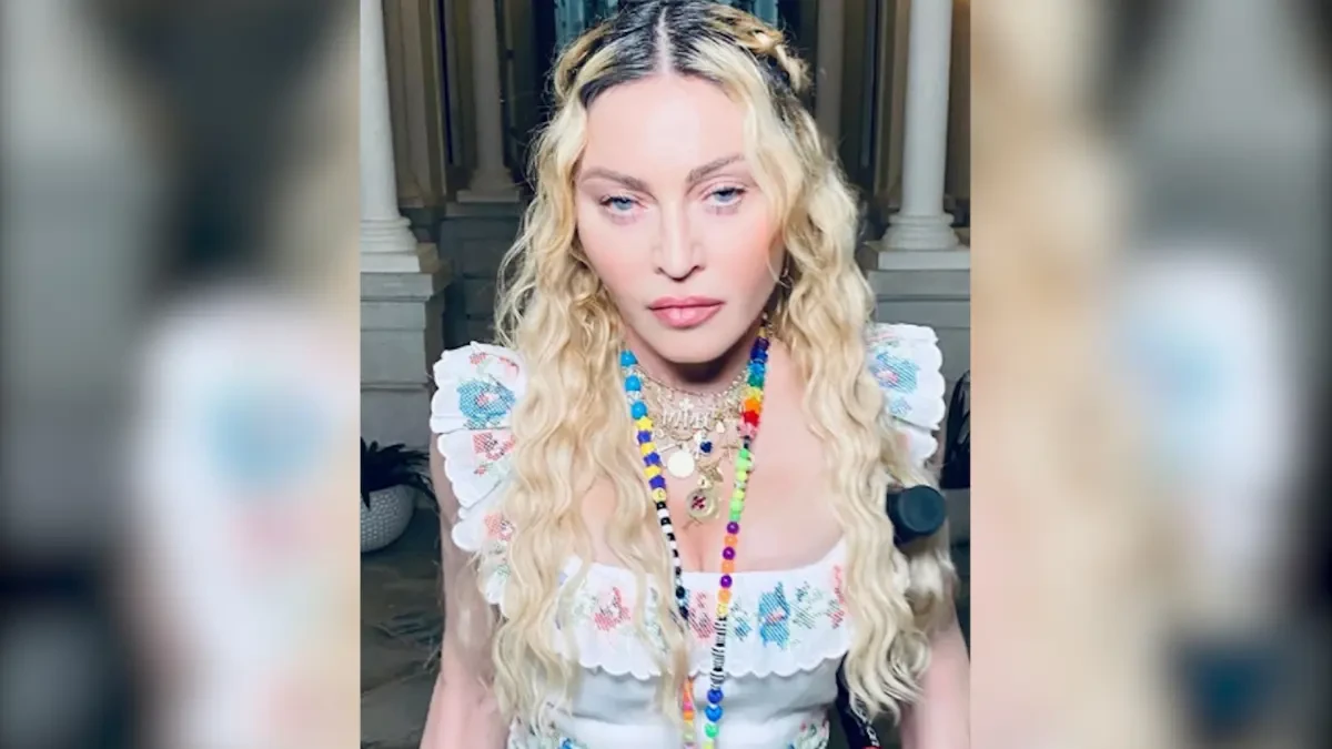 Madonna abandona Lisboa después de tres años viviendo allí... y lo anuncia con una videollamada a un perro