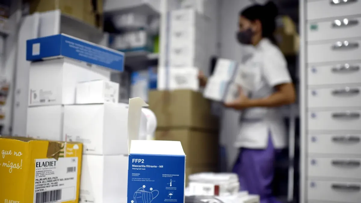 El PP presentará un plan para que las farmacias valencianas hagan test de antígenos como Madrid y Galicia