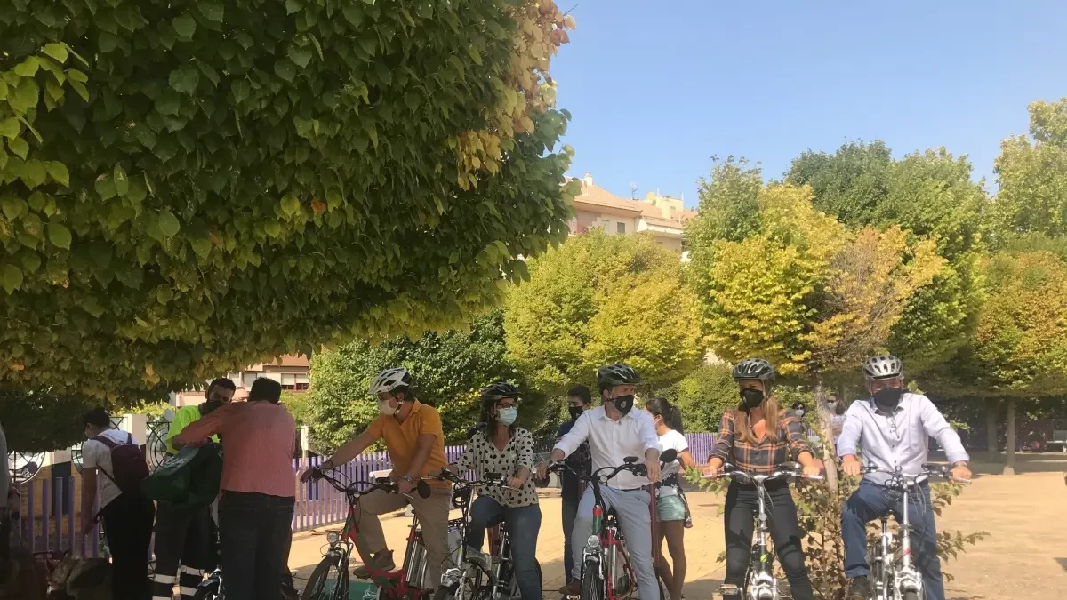 El Ayuntamiento impulsará puntos de acceso a bicicletas de pedaleo asistido en aparcamientos públicos