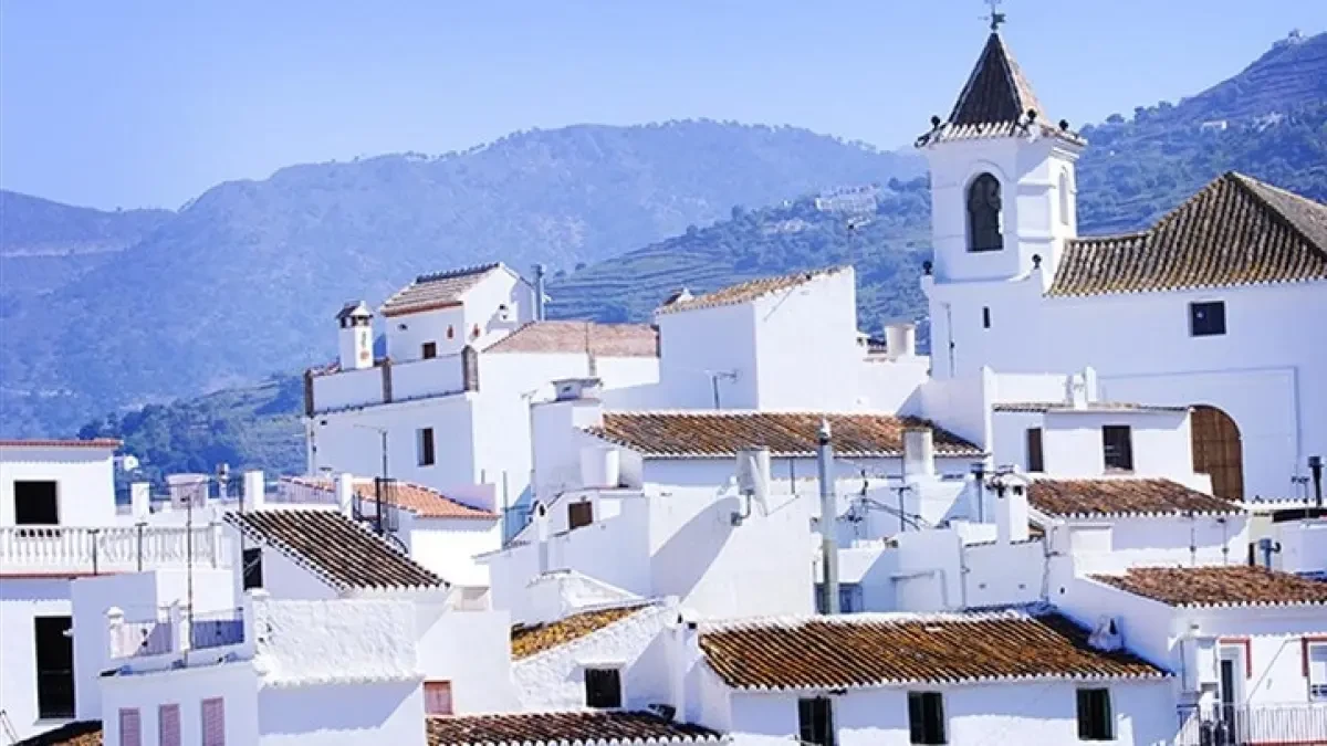 La conectividad, clave para el asentamiento de la población en los municipios más pequeños de Málaga