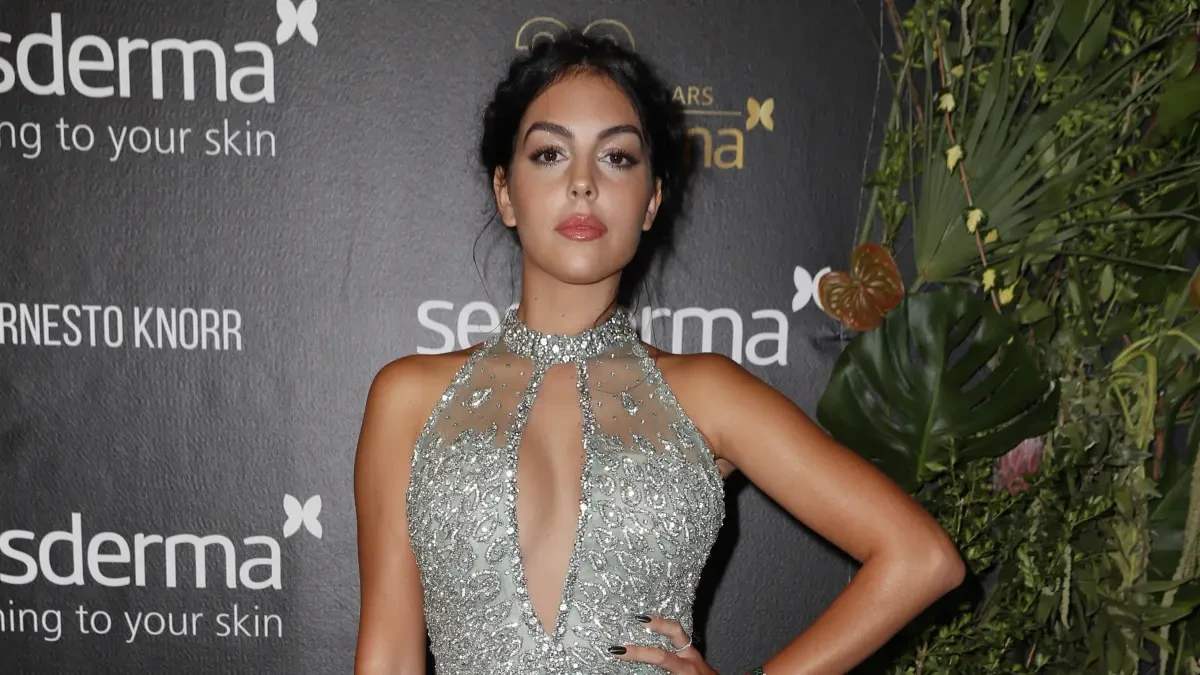 El vuelo privado de Georgina Rodríguez en el avión de Cristiano Ronaldo para ser 'Reina Maga'