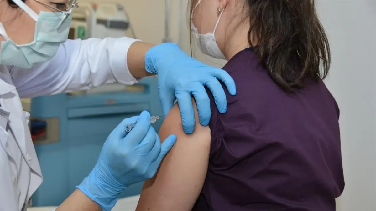 Vacunas y medicamentos contra el coronavirus: ¿En qué fase está cada uno y cuál es su horizonte?