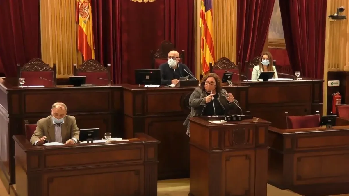 El Parlament pide que se incluya el kárate como deporte olímpico en los Juegos de París en 2024