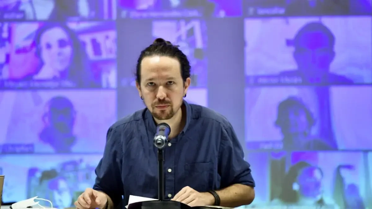 Policías, guardias civiles y militares cargan contra Iglesias por no considerarlos esenciales: 