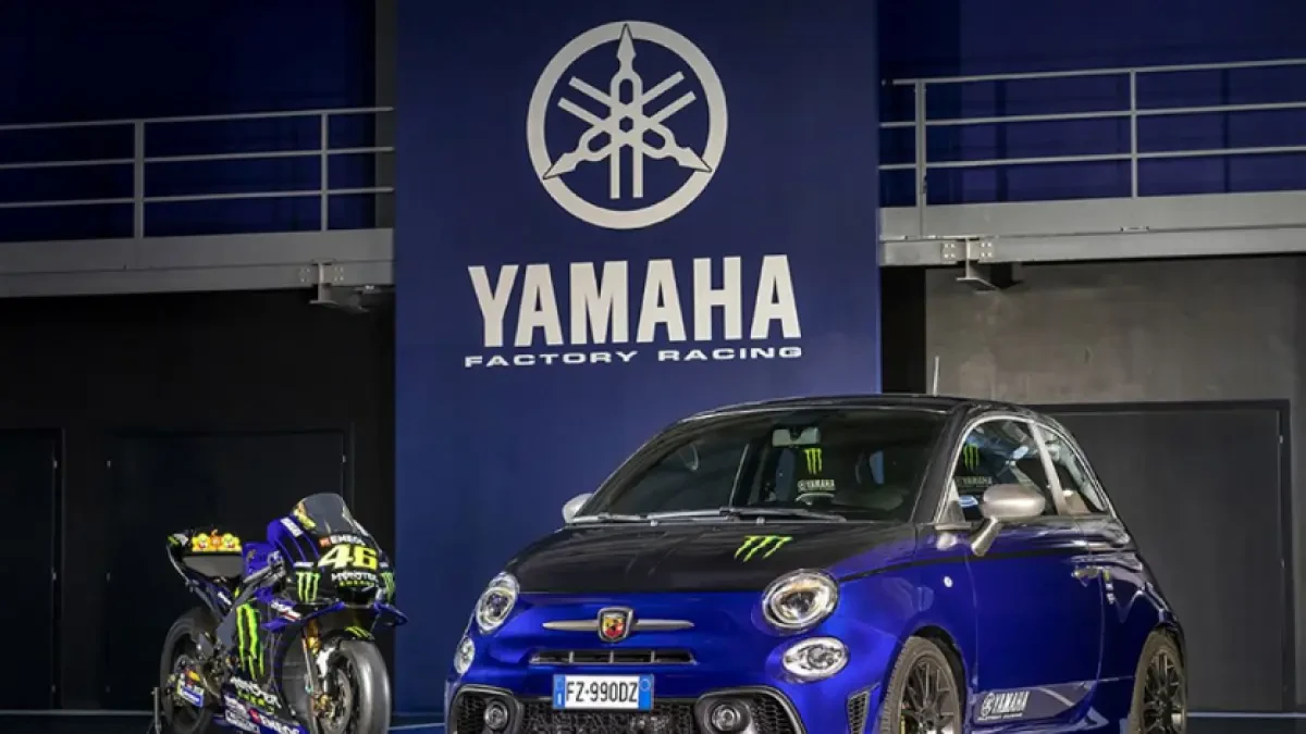 ¿Quieres conducir un coche como el de Valentino Rossi?