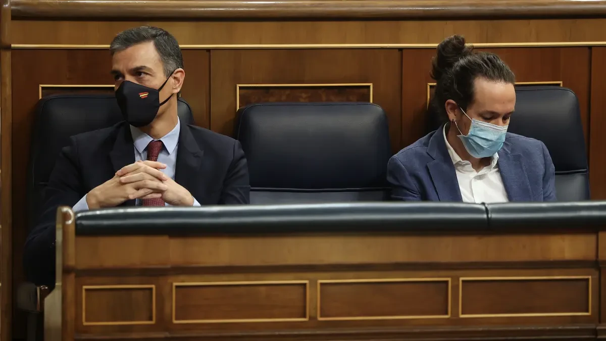 Sánchez degrada a Casado a segundo líder de la oposición y delega en Iglesias la réplica del Gobierno al PP