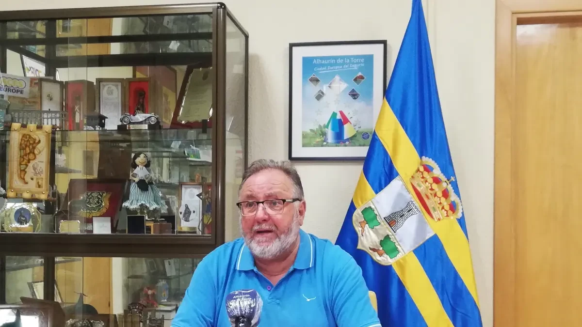 Cvirus.- El alcalde de Alhaurín de la Torre da positivo por coronavirus