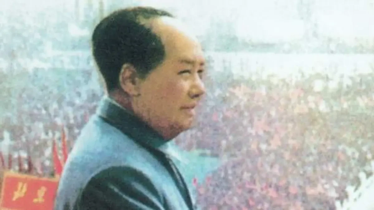 Un hombre rompe un manuscrito de Mao tasado en 250 millones de euros al pensar que era una falsificación